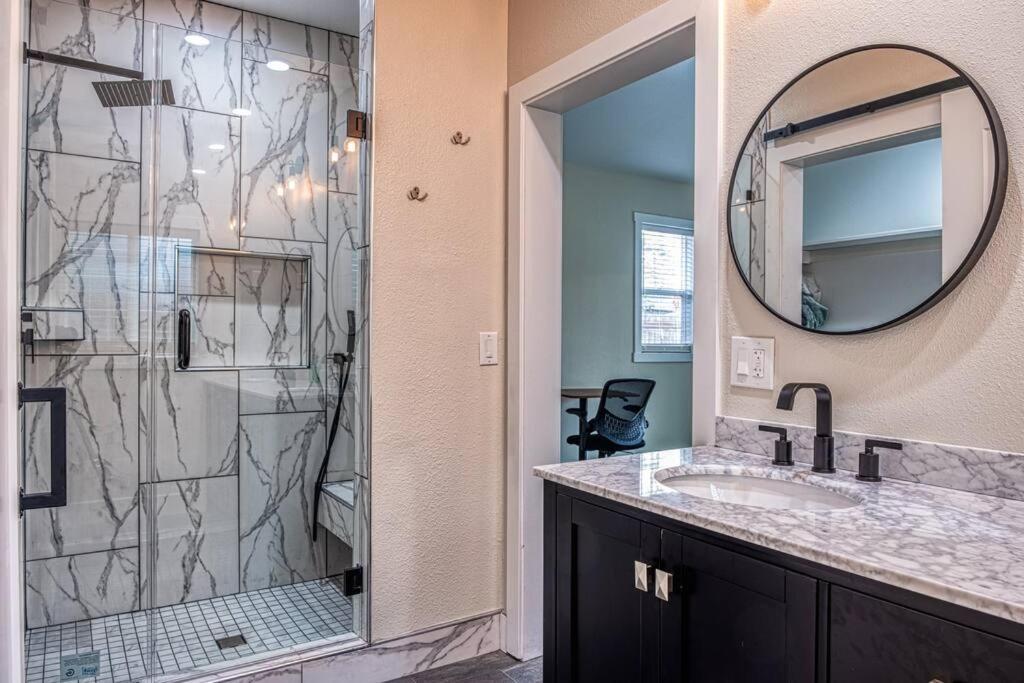 Villa 4Br Victorian Walk To Uc Davis & Shriner Med Cen Sacramento Exterior foto
